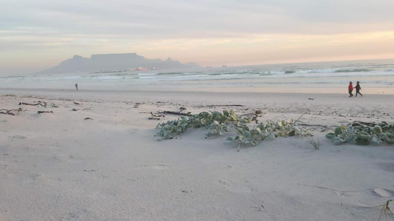 Dolphin Inn Blouberg Bloubergstrand Exterior photo